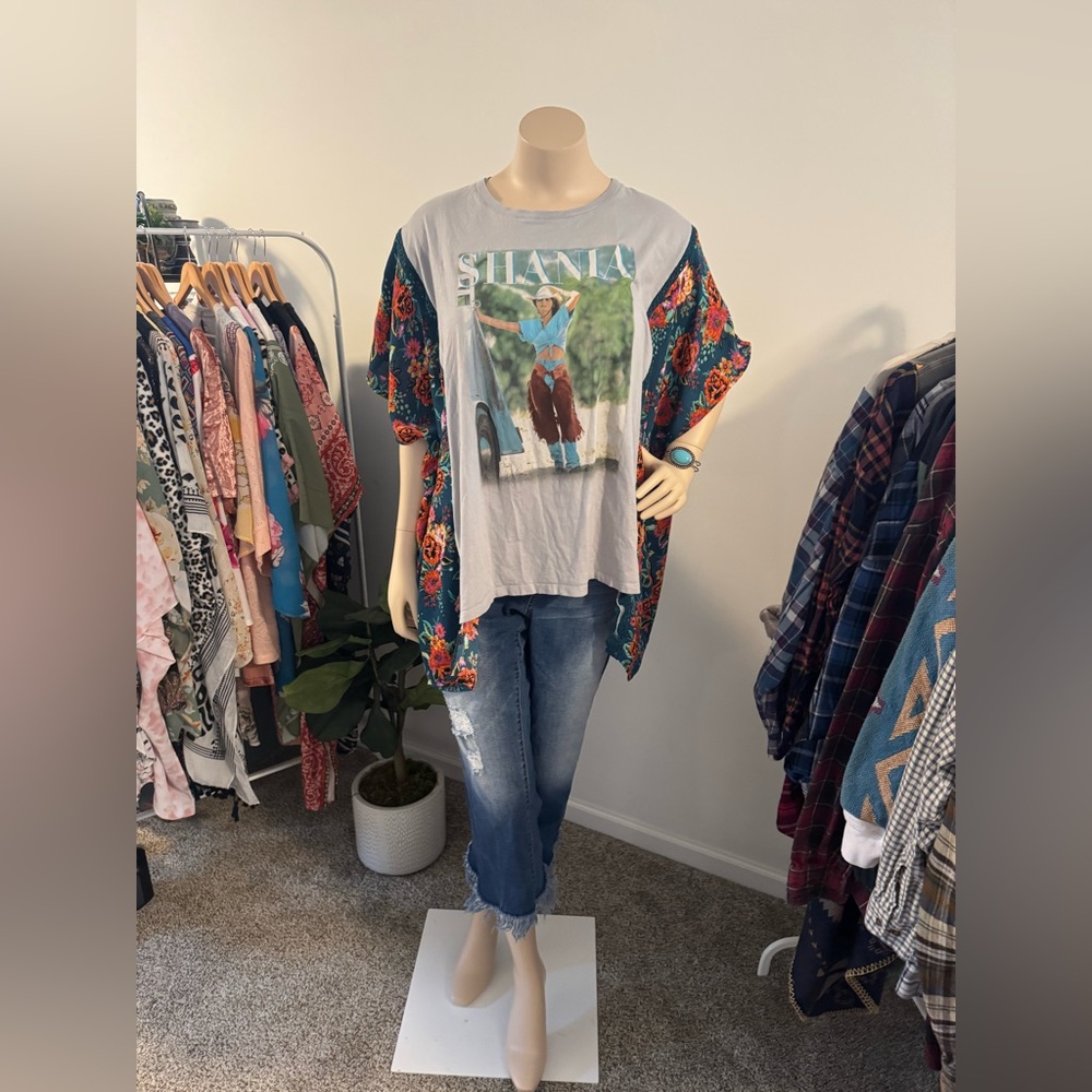 Custom Shania Graphic Women's Top with Floral Sleeves